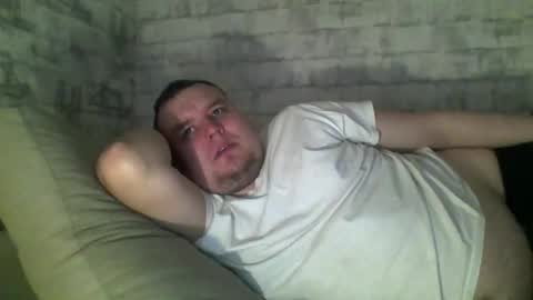 Snapshot of dimasvit5306 chatting on March 13, 3:51 pm dimasvit5306 online show from March 13, 3:51 pm