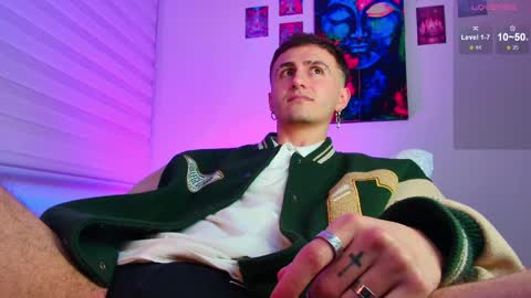 Snapshot of dimitri_bilak_ chatting on April 10, 12:38 am Julian Independent Model online show from April 10, 12:38 am