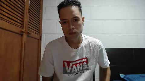 Snapshot of dimitri_quiet chatting on February 23, 8:01 am Dimitri online show from February 23, 8:01 am