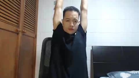 Snapshot of dimitri_quiet chatting on March 6, 8:33 am Dimitri online show from March 6, 8:33 am