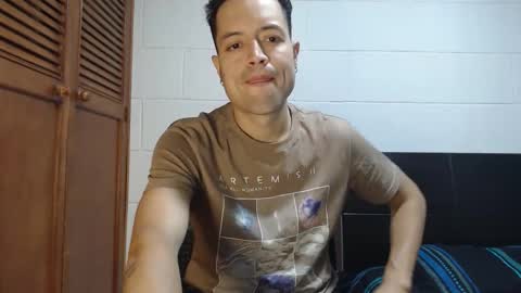 Snapshot of dimitri_quiet chatting on March 21, 7:46 am Dimitri online show from March 21, 7:46 am