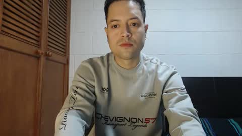 Snapshot of dimitri_quiet chatting on March 28, 8:14 am Dimitri online show from March 28, 8:14 am