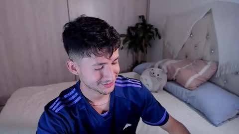 Snapshot of dimitri_targaryen chatting on September 22, 1:07 am Fabian online show from September 22, 1:07 am