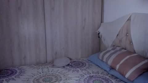 Snapshot of dimitri_targaryen chatting on October 19, 2:34 am Fabian online show from October 19, 2:34 am