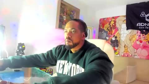 dimitry kyle mucle online show from November 5, 10:43 pm