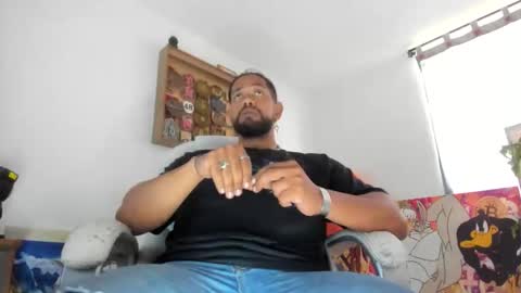 dimitry kyle mucle online show from December 18, 9:32 pm