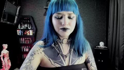 dimmuanddarkness online show from January 9, 8:45 am