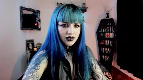 dimmuanddarkness online show from October 17, 9:23 am