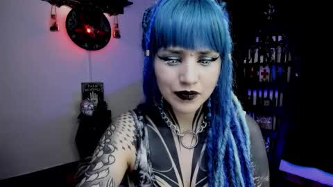 dimmuanddarkness online show from December 17, 5:57 am