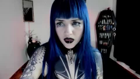 dimmuanddarkness online show from July 7, 9:13 am