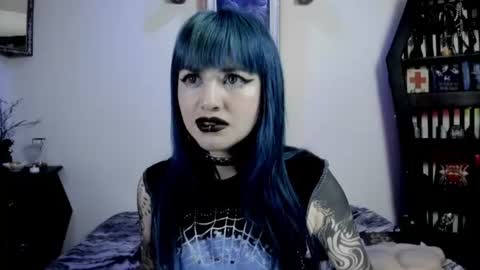 dimmuanddarkness online show from August 1, 5:40 am