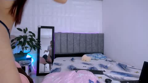 DINA online show from October 16, 9:27 pm