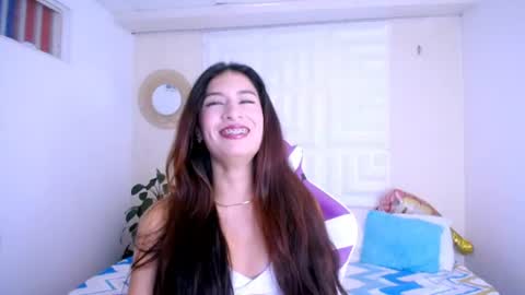 DINA online show from July 23, 6:17 pm