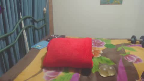 Dincht online show from October 3, 5:15 am