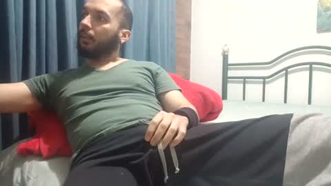 Snapshot of dinchtcams chatting on June 29, 4:52 am Dincht online show from June 29, 4:52 am