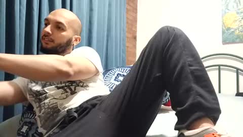 Snapshot of dinchtcams chatting on July 11, 6:49 am Dincht online show from July 11, 6:49 am