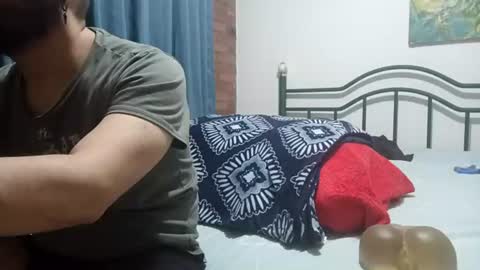 Snapshot of dinchtcams chatting on July 17, 5:47 am Dincht online show from July 17, 5:47 am