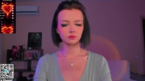 Jessie online show from November 2, 10:06 am