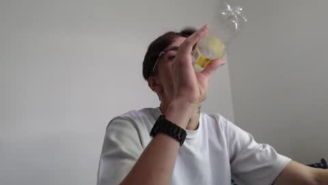 Snapshot of dio_star chatting on December 1, 1:27 pm Dio online show from December 1, 1:27 pm