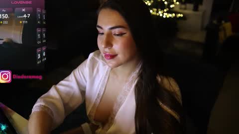 Diodora Magenta online show from December 14, 5:40 pm