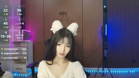 Snapshot of dion_lee9 chatting on March 8, 2:04 am Reina online show from March 8, 2:04 am