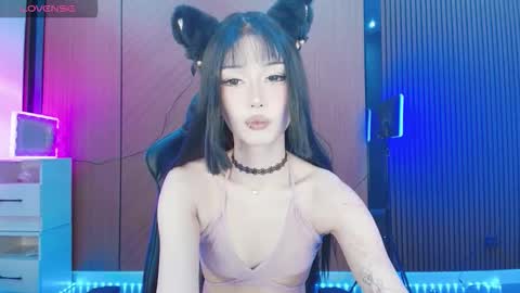 Snapshot of dion_lee9 chatting on March 24, 1:38 pm Reina online show from March 24, 1:38 pm