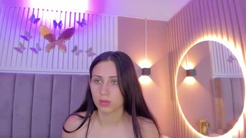 Cristal  online show from December 19, 3:07 am