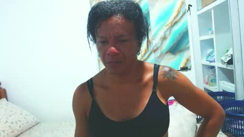 dirty_culona online show from June 22, 12:46 pm