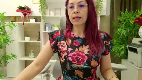 dirty_mature online show from June 9, 6:14 am