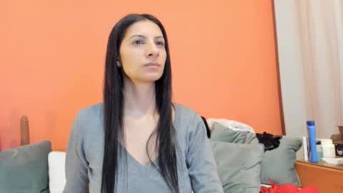 Snapshot of dirtybeya chatting on February 21, 12:00 am Dirtybeya online show from February 21, 12:00 am