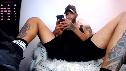 I just want to be happy online show from October 1, 3:34 am