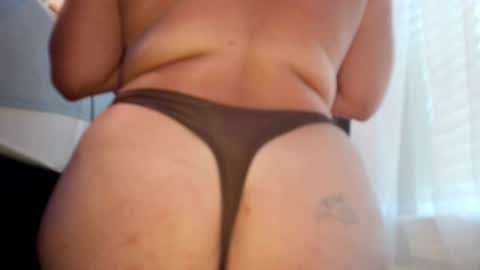 Daisy Wylde online show from August 4, 8:44 pm