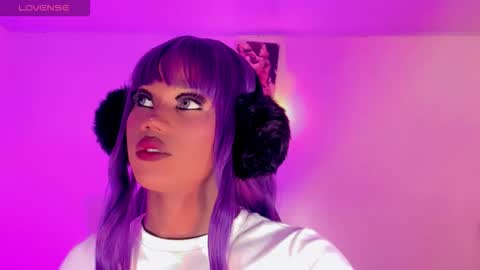 Naomy  online show from November 22, 3:27 am