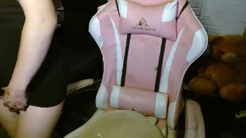 LEXA online show from October 13, 2:06 pm