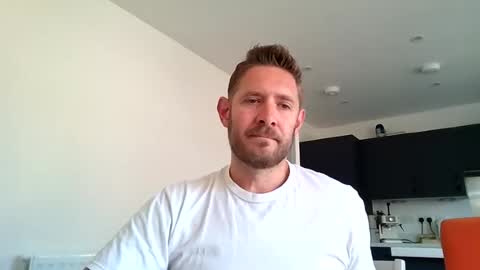 Snapshot of dirtylondon729 chatting on July 29, 9:29 am Exhibitionist Ben online show from July 29, 9:29 am
