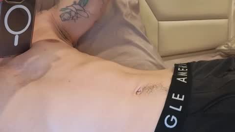Snapshot of dirtyprettyboi chatting on January 2, 4:24 pm buy tokens with link online show from January 2, 4:24 pm
