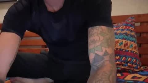 Snapshot of dirtyprettyboi chatting on January 15, 11:53 am buy tokens with link online show from January 15, 11:53 am