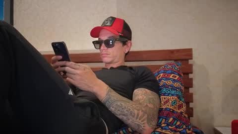 Snapshot of dirtyprettyboi chatting on January 16, 7:17 am buy tokens with link online show from January 16, 7:17 am