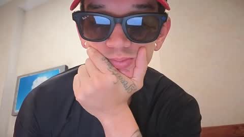 Snapshot of dirtyprettyboi chatting on January 18, 4:37 am buy tokens with link online show from January 18, 4:37 am