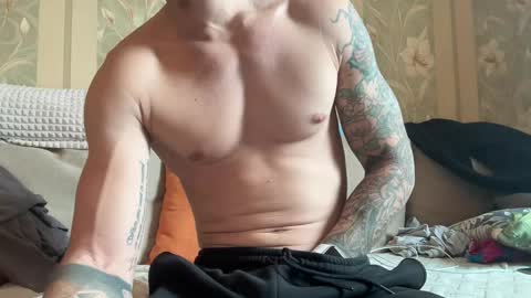 Snapshot of dirtyprettyboi chatting on February 17, 11:55 am buy tokens with link online show from February 17, 11:55 am