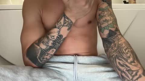 Snapshot of dirtyprettyboi chatting on September 12, 7:47 pm buy tokens with link online show from September 12, 7:47 pm