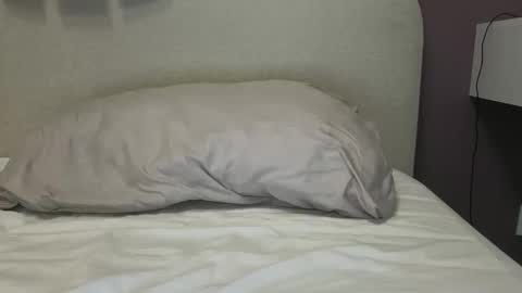 Snapshot of dirtyprettyboi chatting on October 22, 10:04 am buy tokens with link online show from October 22, 10:04 am