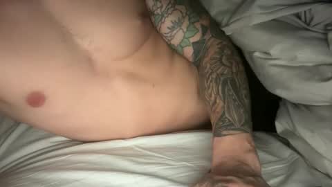 Snapshot of dirtyprettyboi chatting on October 28, 4:05 am buy tokens with link online show from October 28, 4:05 am