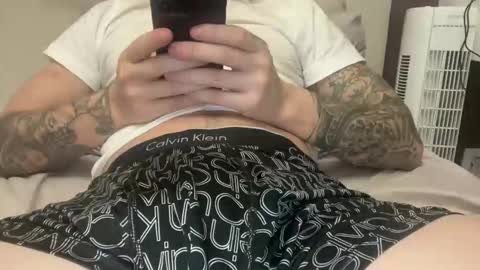 Snapshot of dirtyprettyboi chatting on November 4, 6:29 pm buy tokens with link online show from November 4, 6:29 pm