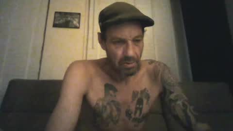 DIRTYROCCOJENNY online show from July 28, 7:50 pm