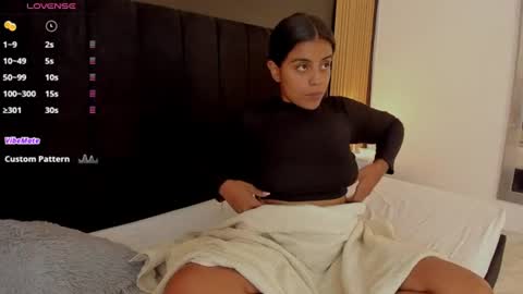Soffie - Valentina - Yuya  Astro online show from July 26, 6:48 pm