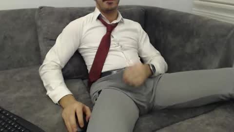 Snapshot of dirtyybooyy77 chatting on February 13, 12:06 am dirtyybooyy77 online show from February 13, 12:06 am