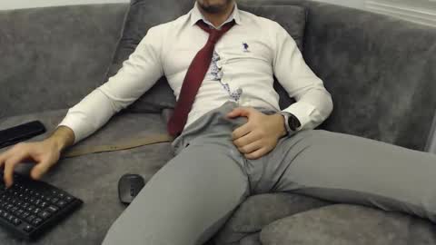 Snapshot of dirtyybooyy77 chatting on February 24, 11:03 pm dirtyybooyy77 online show from February 24, 11:03 pm