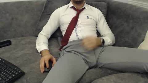 Snapshot of dirtyybooyy77 chatting on February 25, 11:14 pm dirtyybooyy77 online show from February 25, 11:14 pm