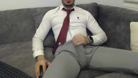 Snapshot of dirtyybooyy77 chatting on March 10, 11:21 pm dirtyybooyy77 online show from March 10, 11:21 pm